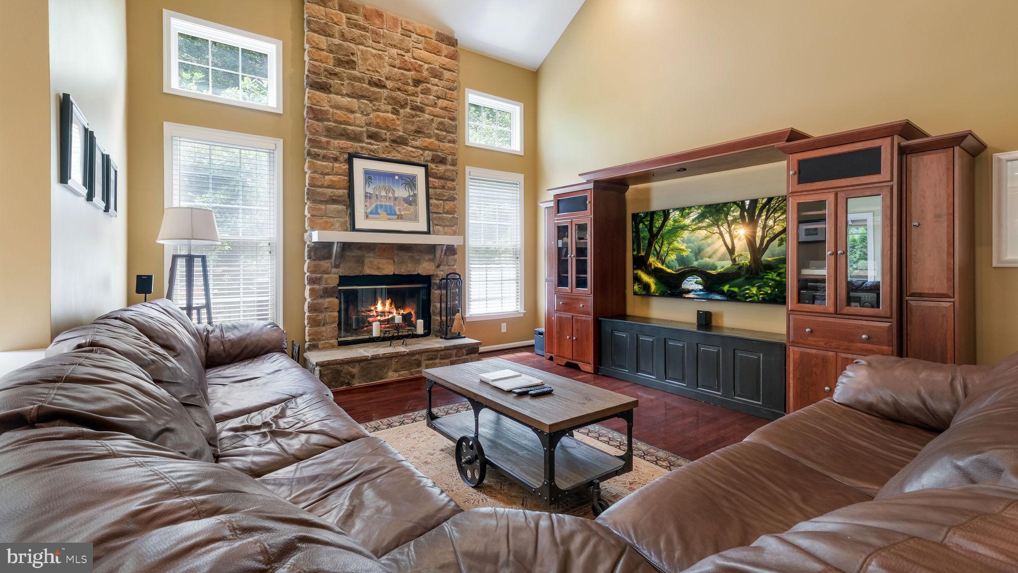 BUCKINGHAM FOREST - Residential