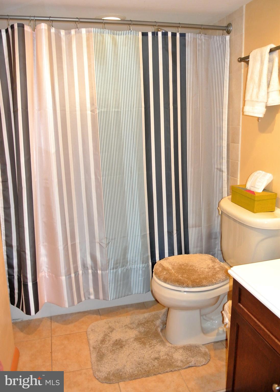 CHARLES VILLAGE - Residential