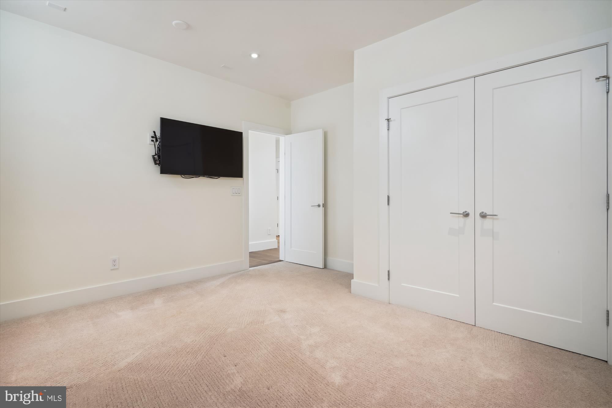 BALLSTON - Residential