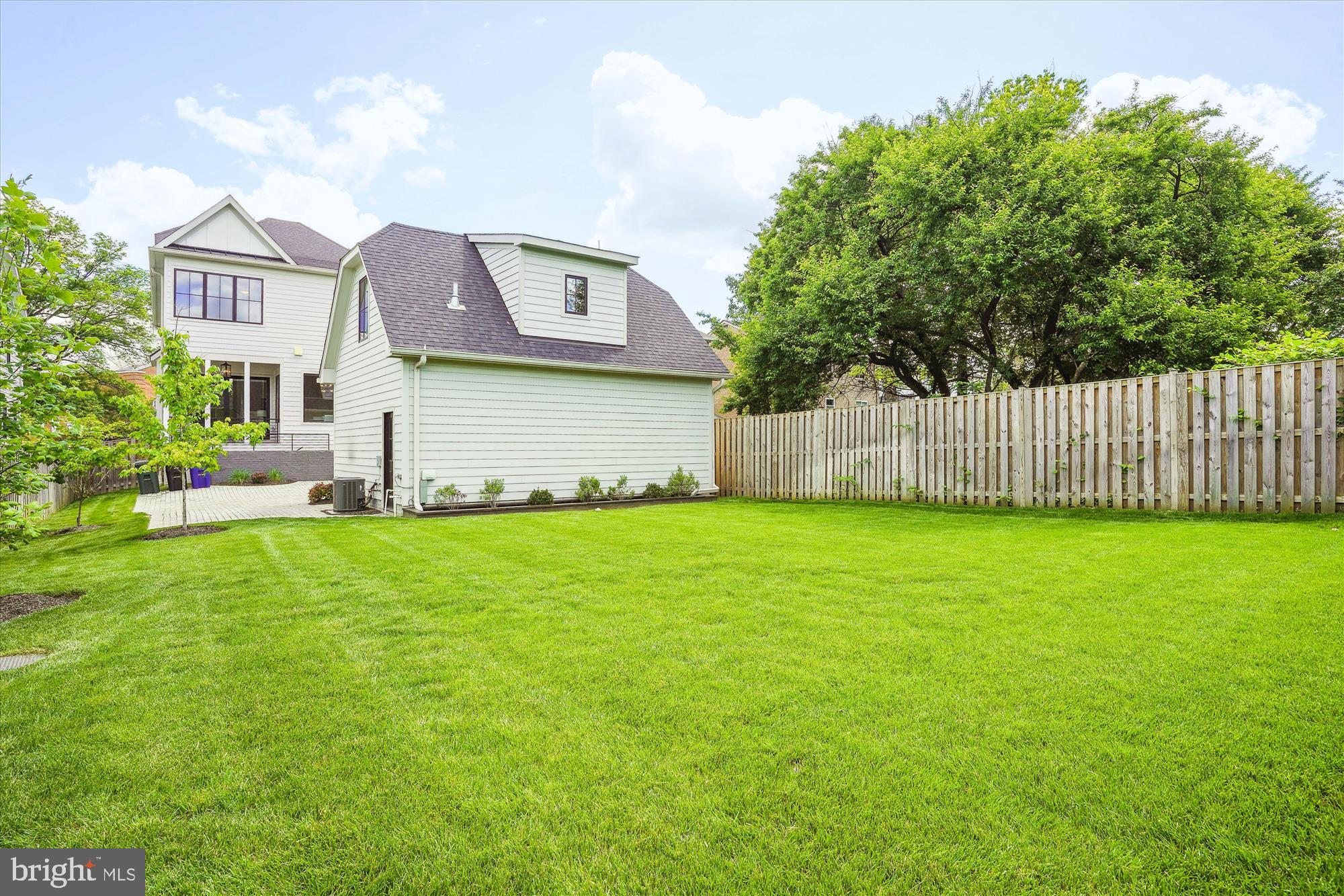 BALLSTON - Residential