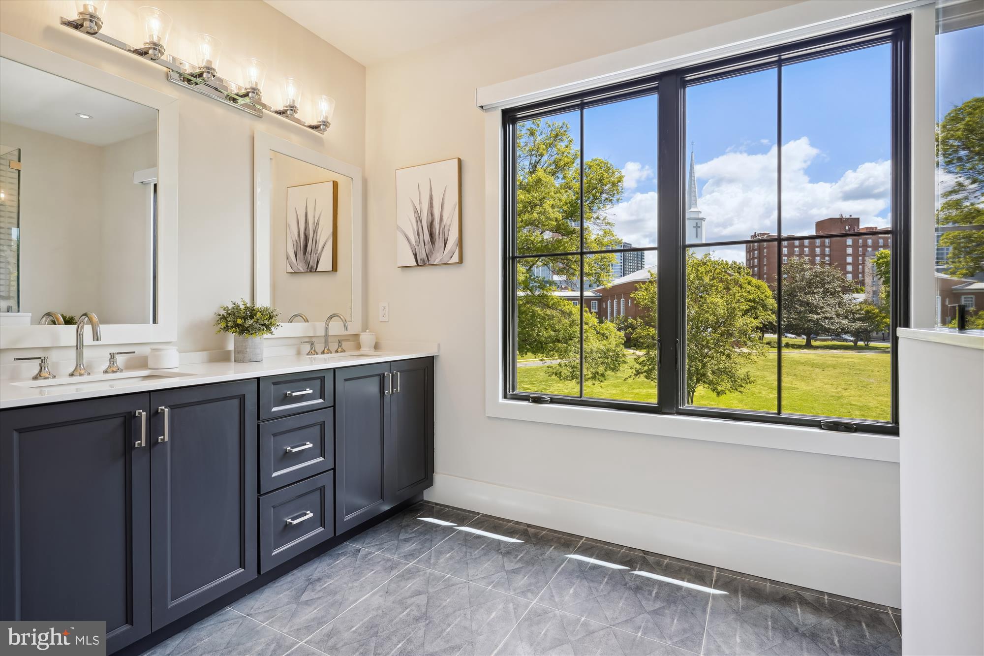 BALLSTON - Residential