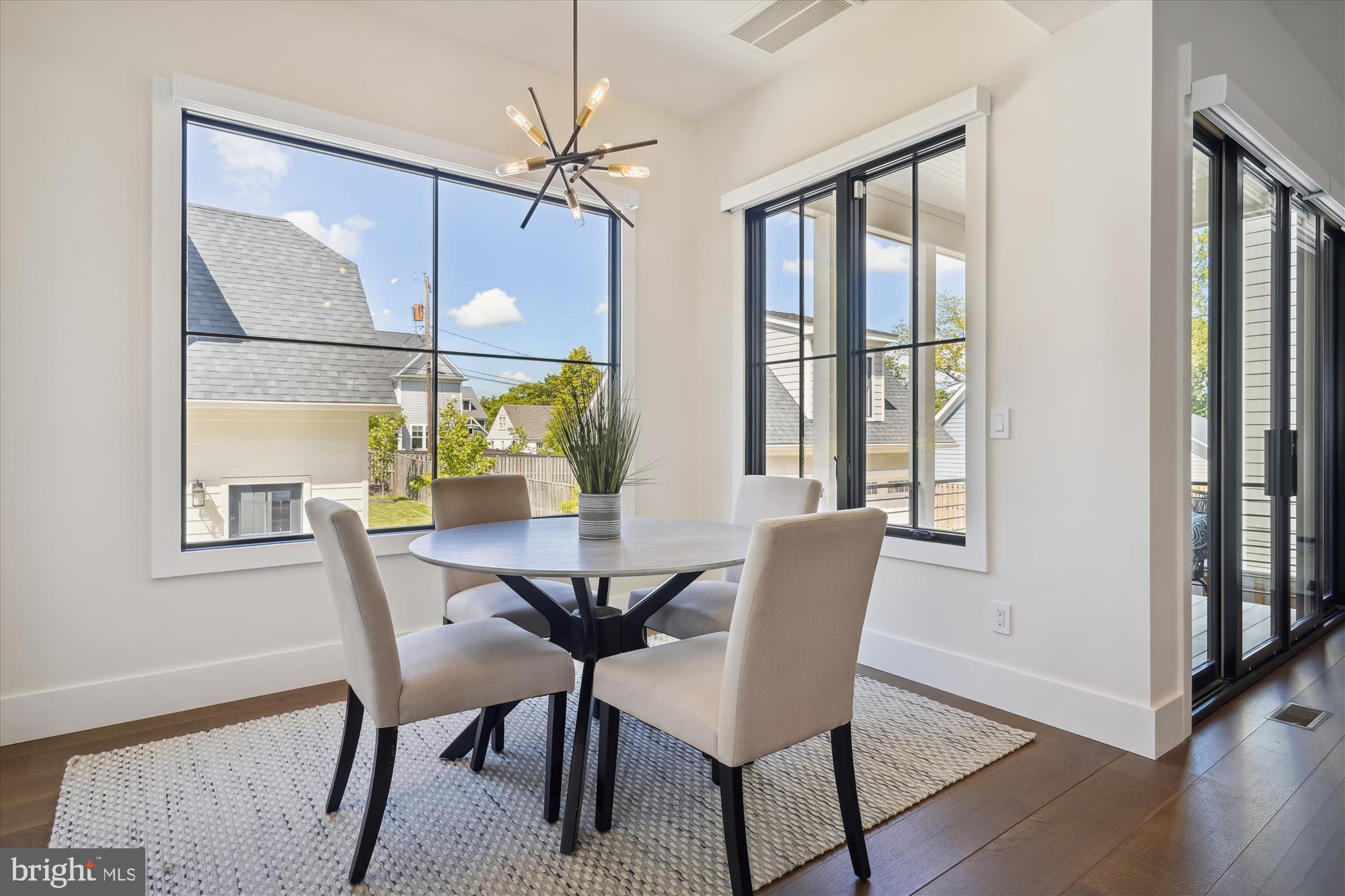 BALLSTON - Residential