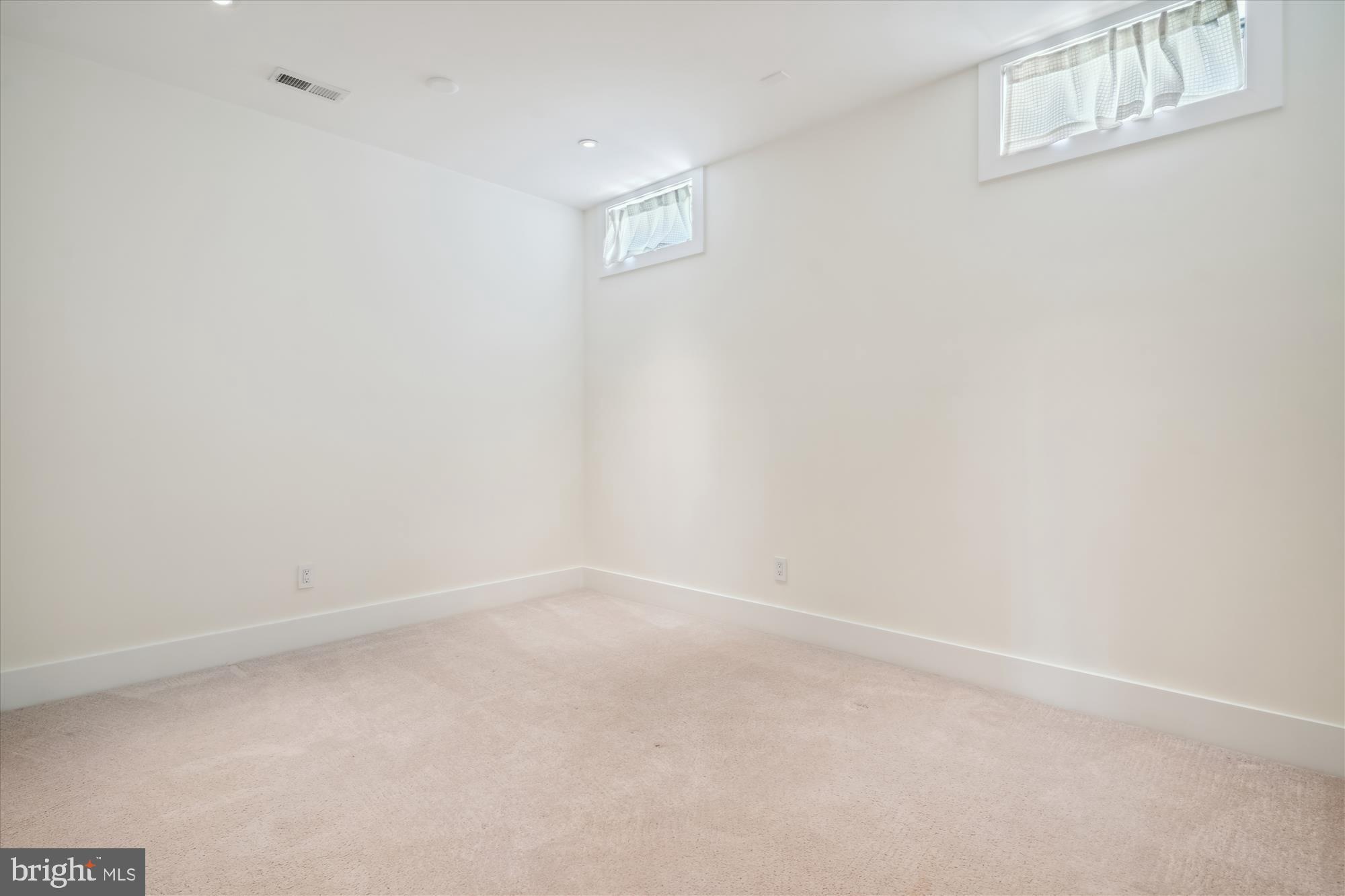 BALLSTON - Residential