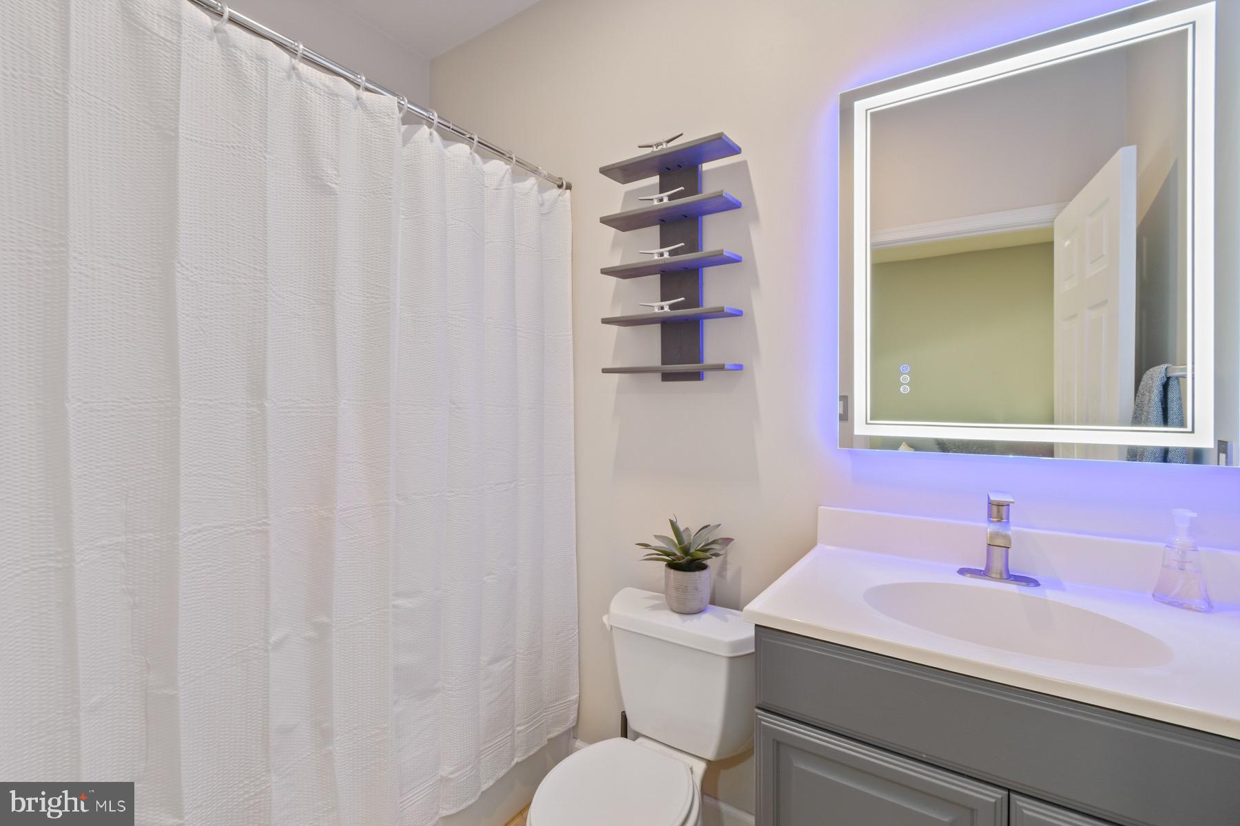 CAPE ISLE OF WIGHT - Residential