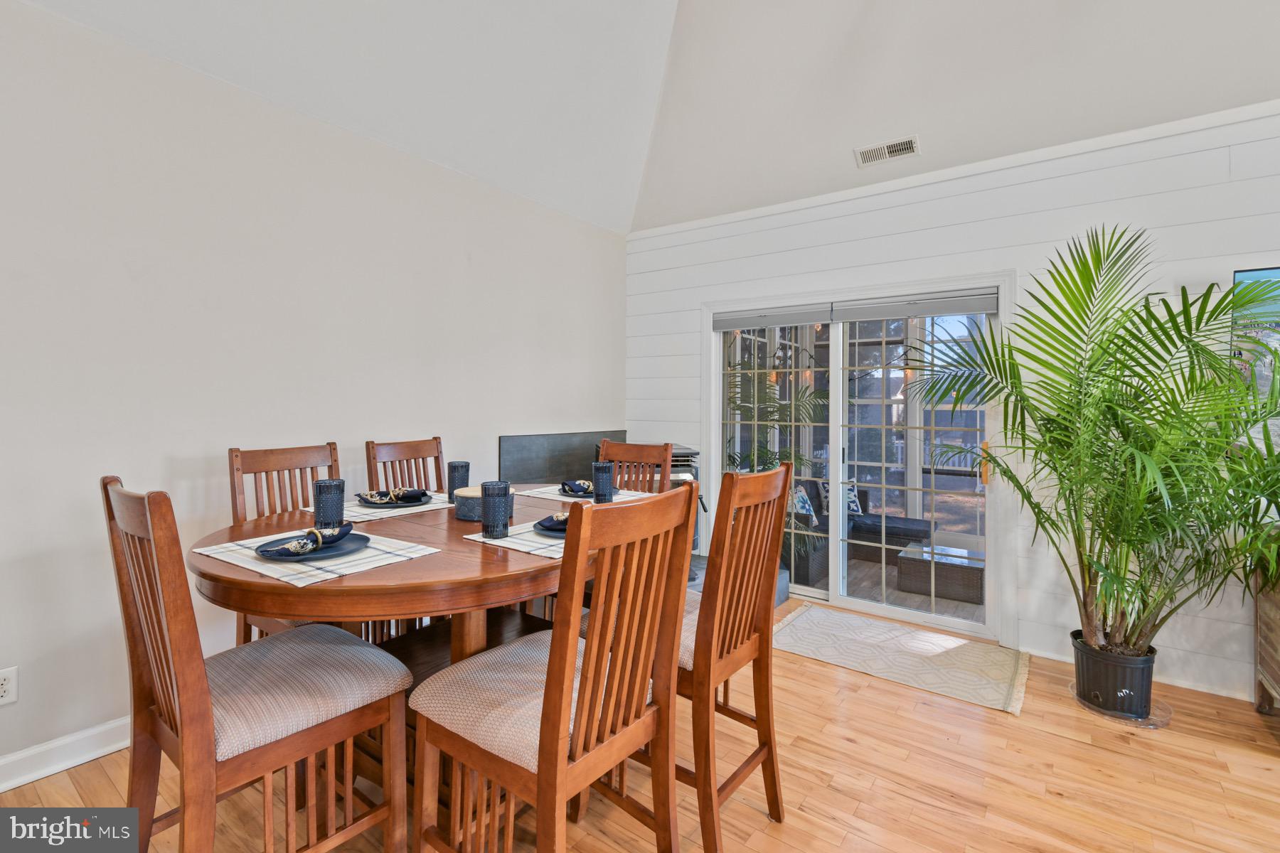 CAPE ISLE OF WIGHT - Residential