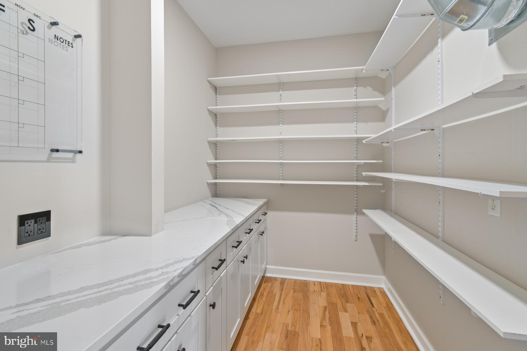 CAPE ISLE OF WIGHT - Residential