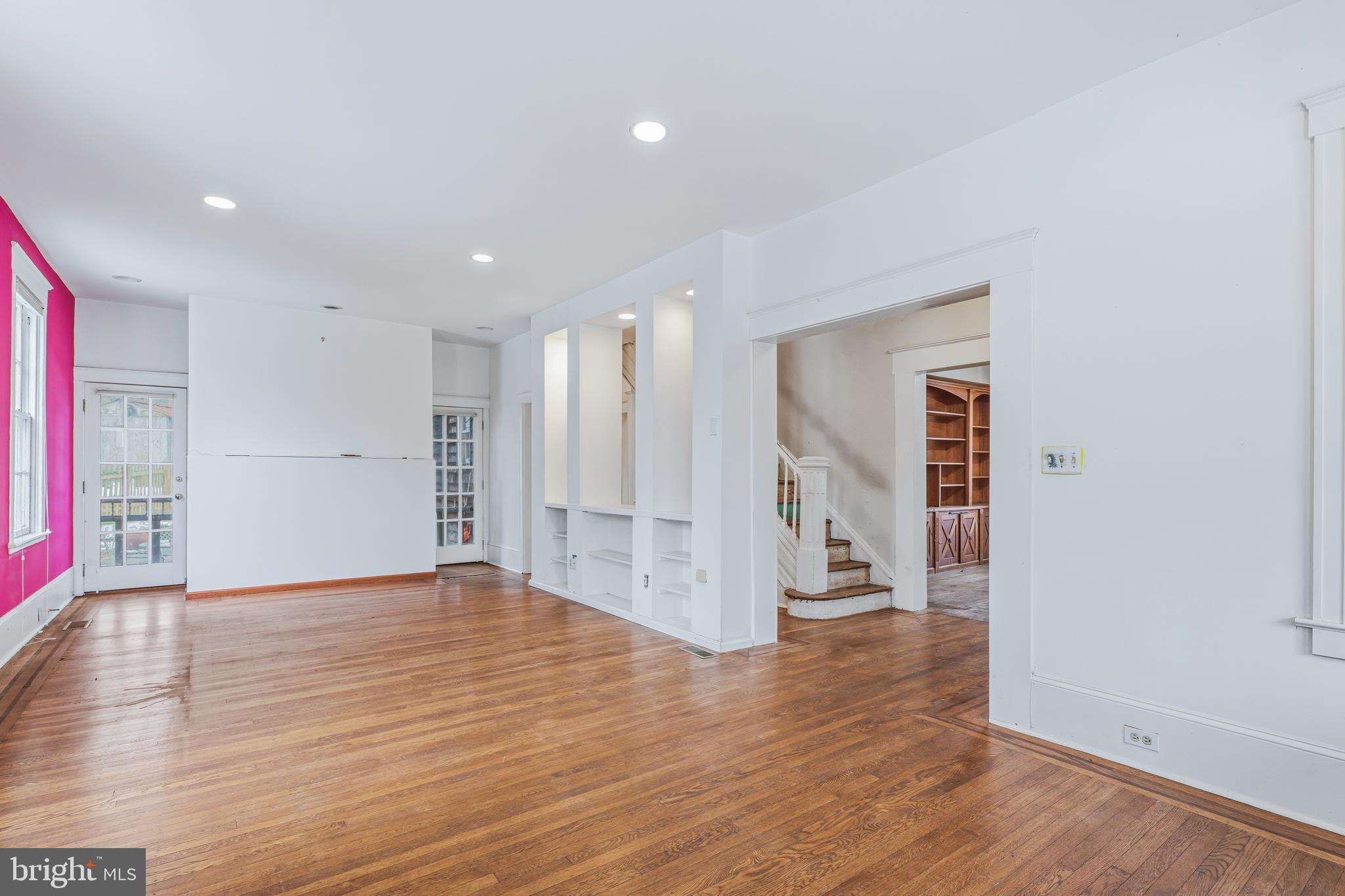 MOUNT WASHINGTON - Residential