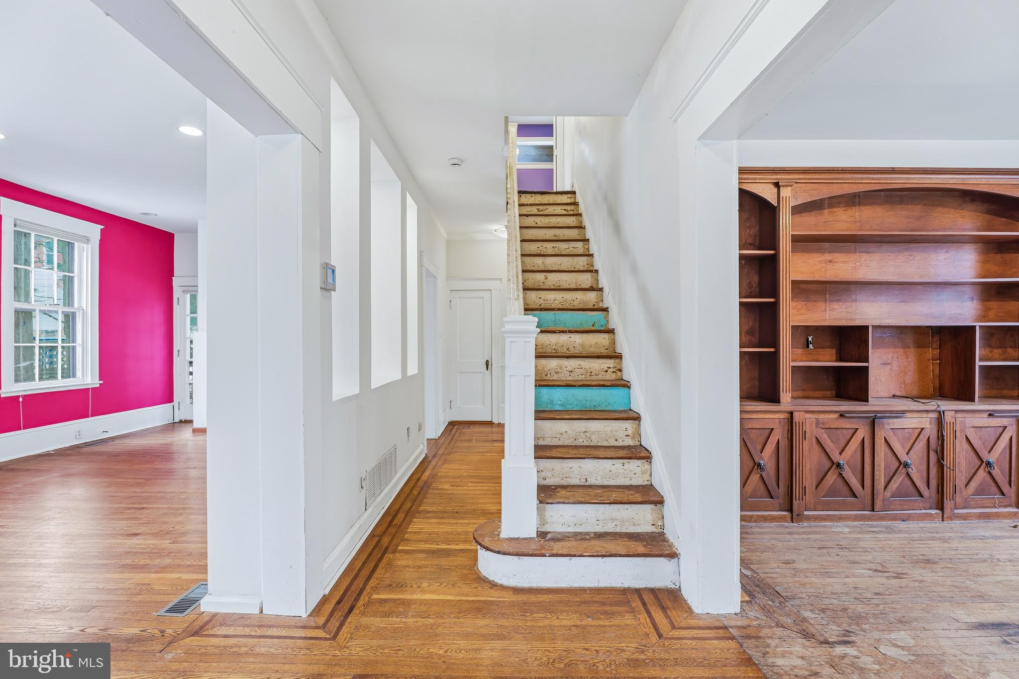 MOUNT WASHINGTON - Residential