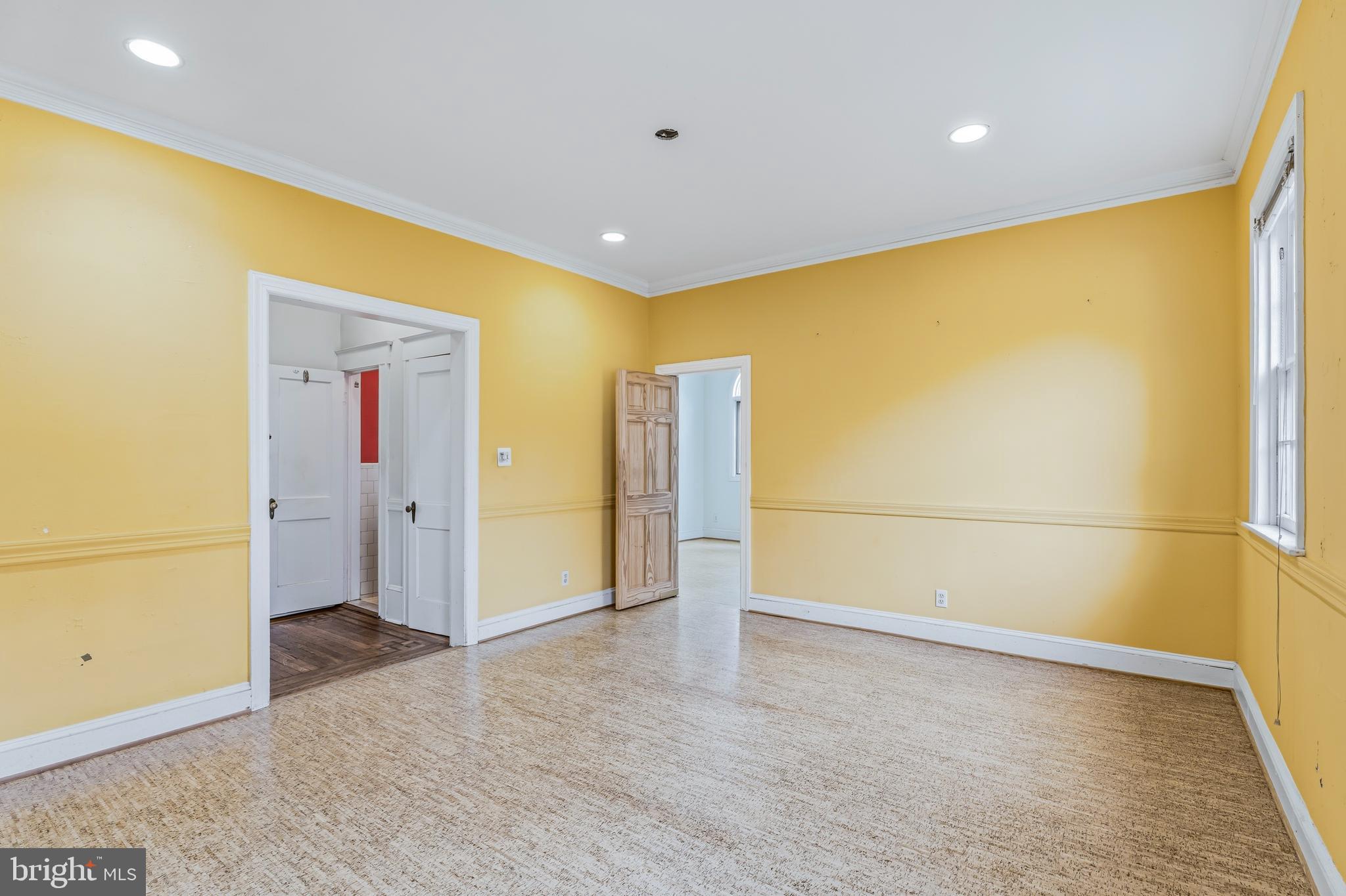 MOUNT WASHINGTON - Residential