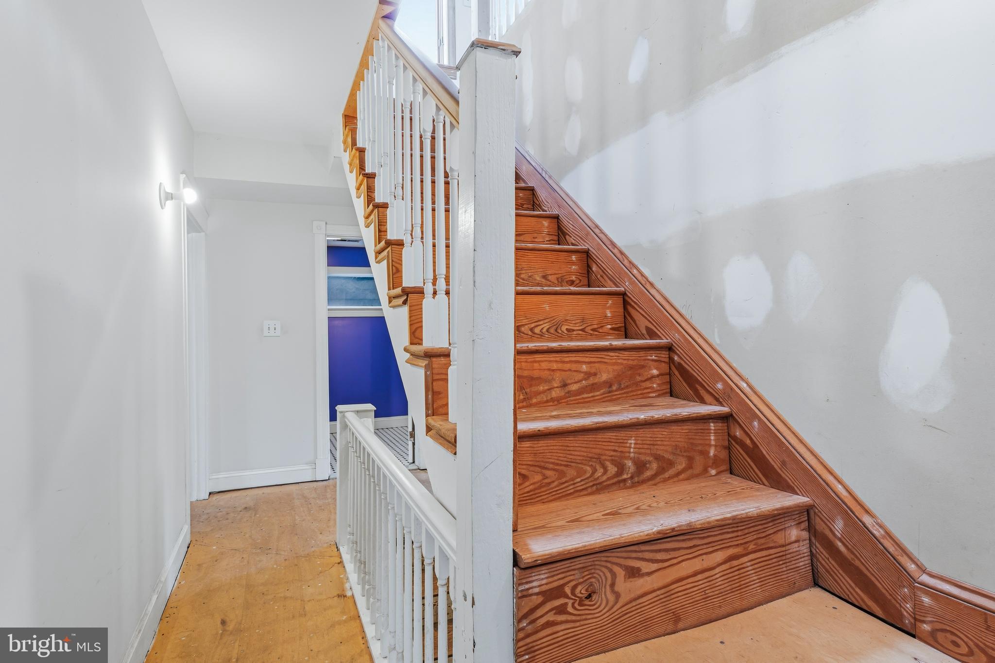 MOUNT WASHINGTON - Residential