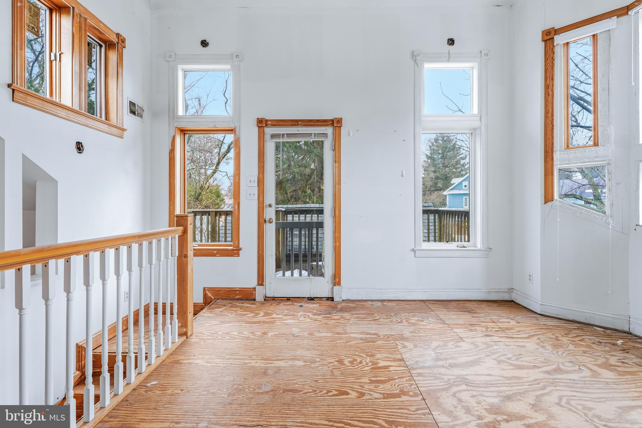 MOUNT WASHINGTON - Residential