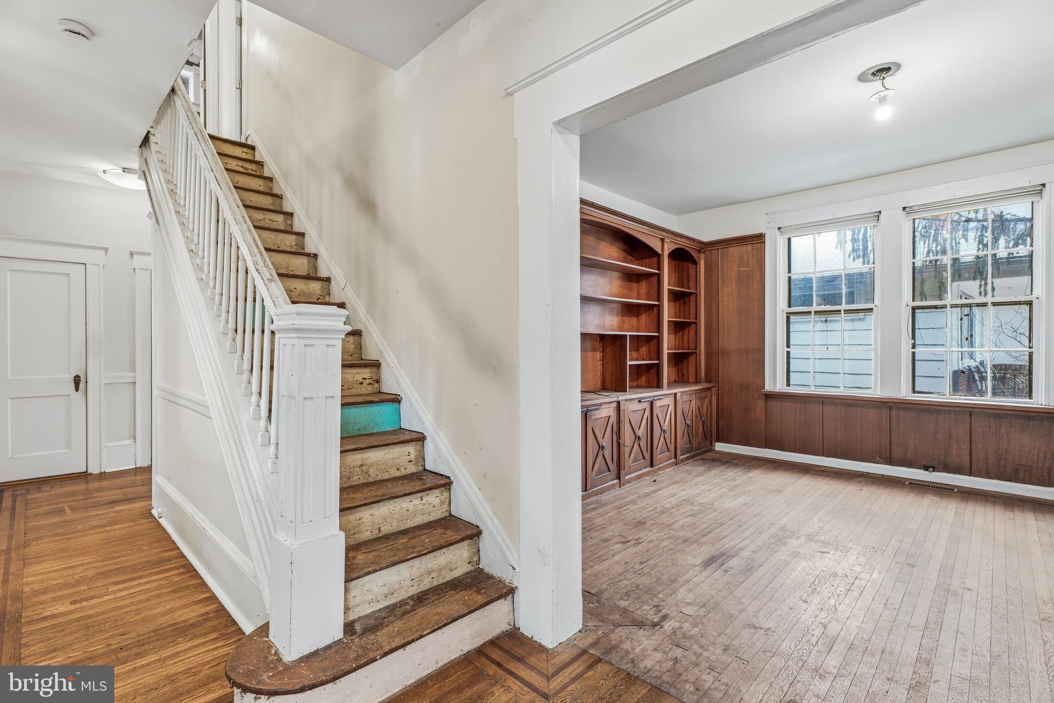 MOUNT WASHINGTON - Residential