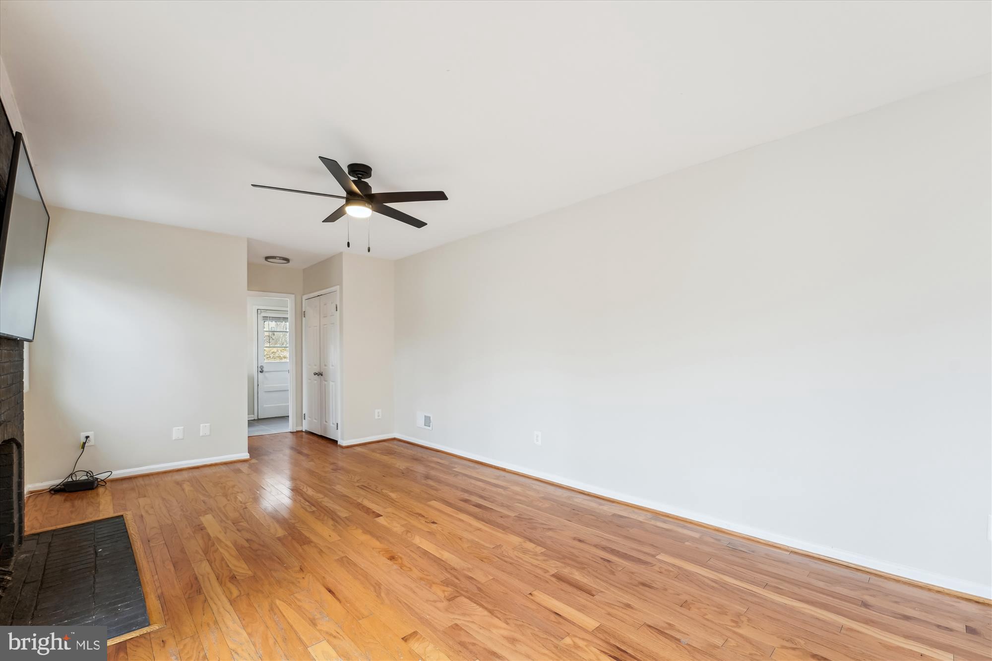 TANTALLON HILLS - Residential