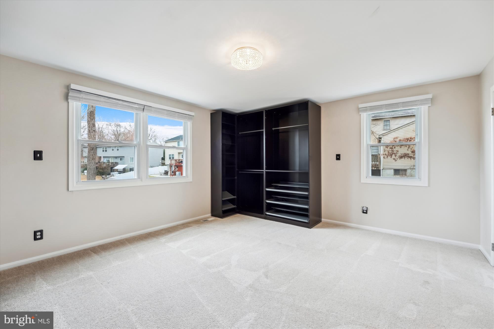 TANTALLON HILLS - Residential