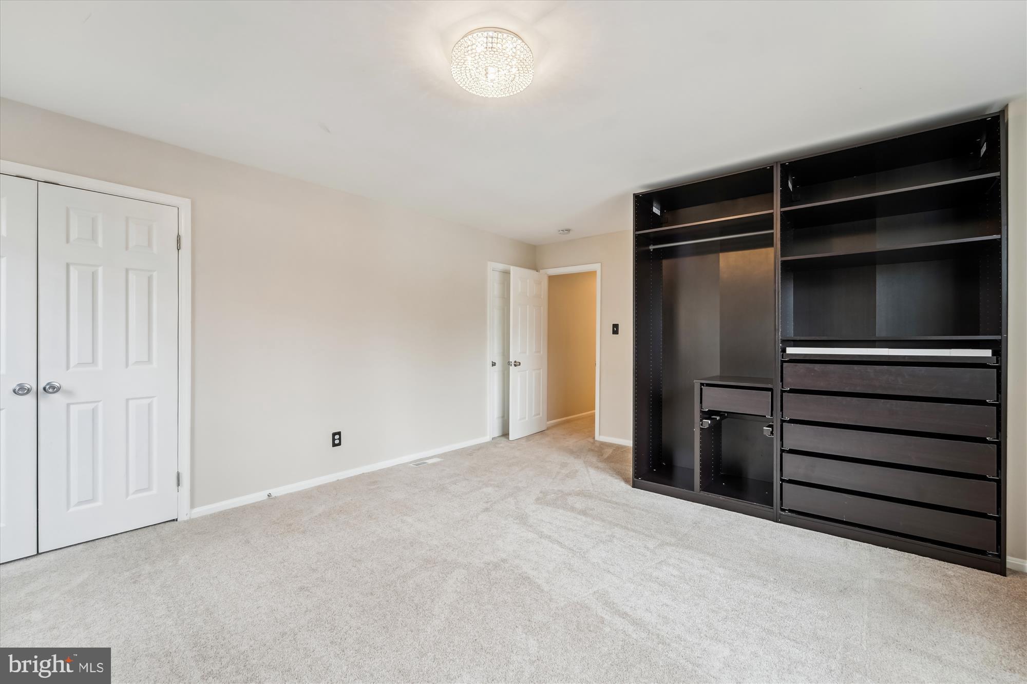 TANTALLON HILLS - Residential