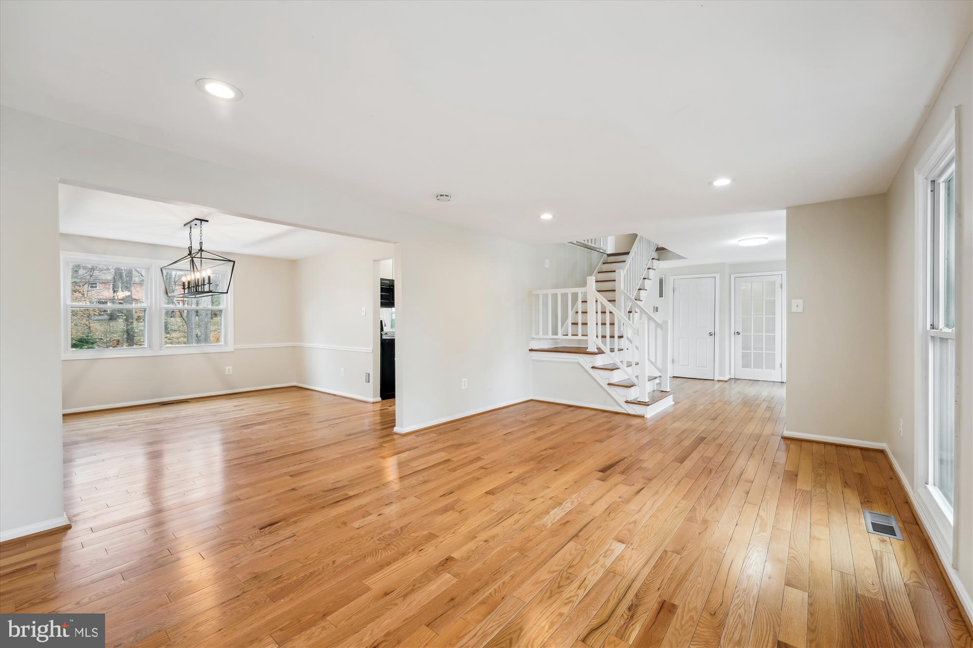 TANTALLON HILLS - Residential