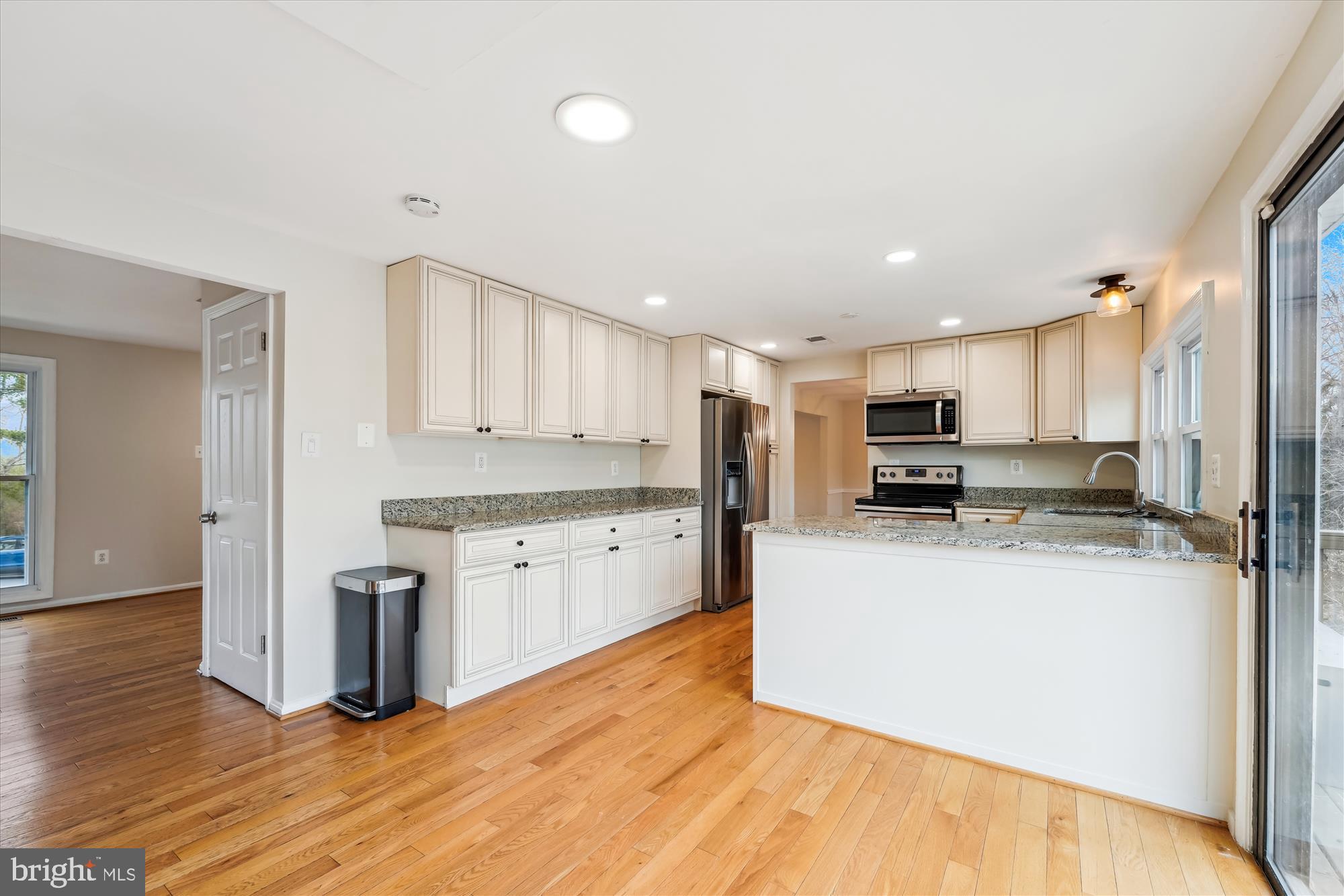 TANTALLON HILLS - Residential