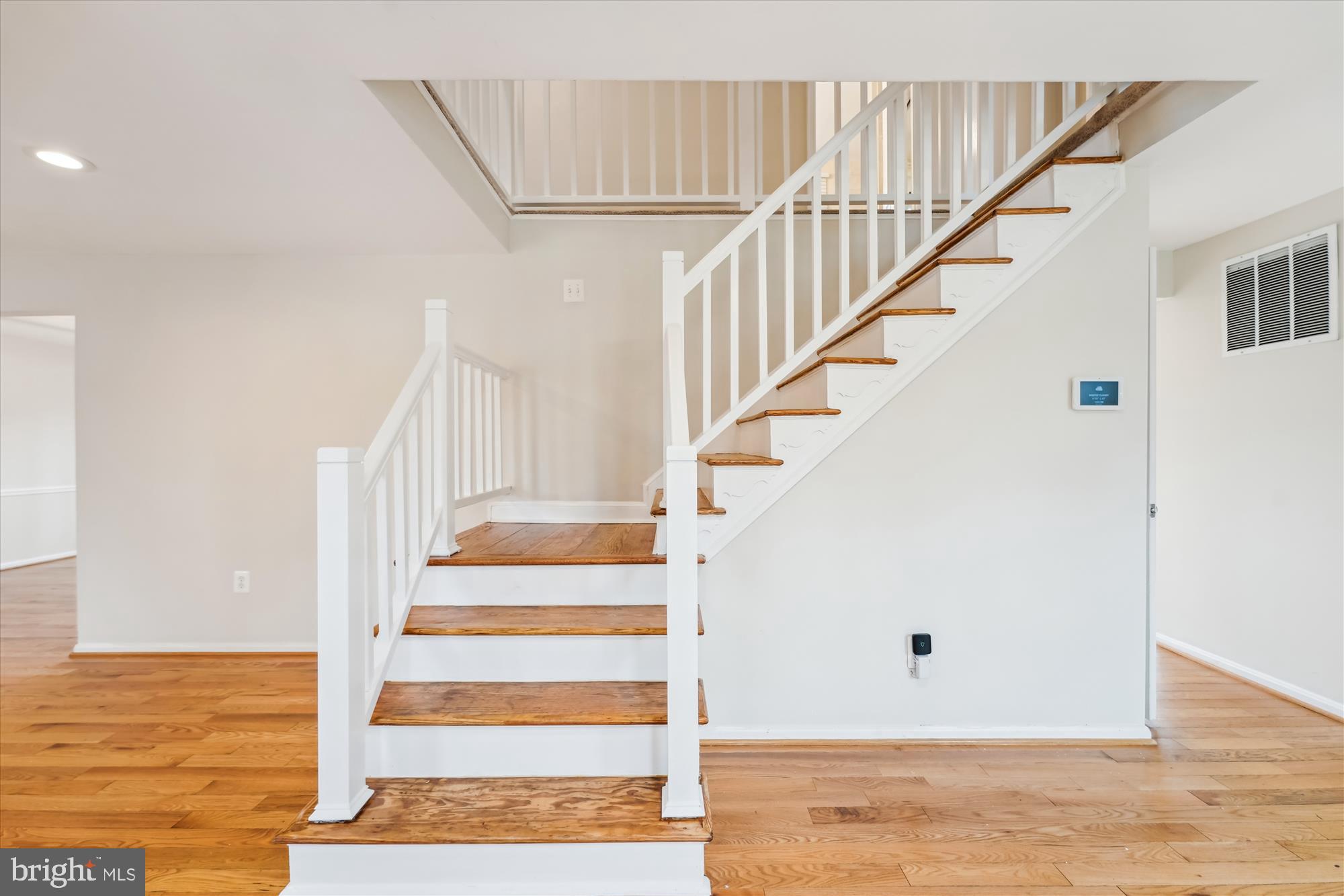 TANTALLON HILLS - Residential