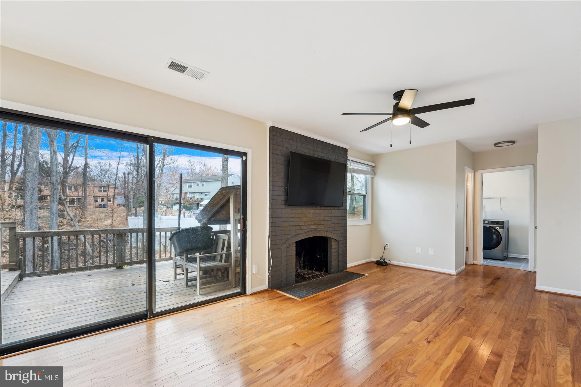 TANTALLON HILLS - Residential