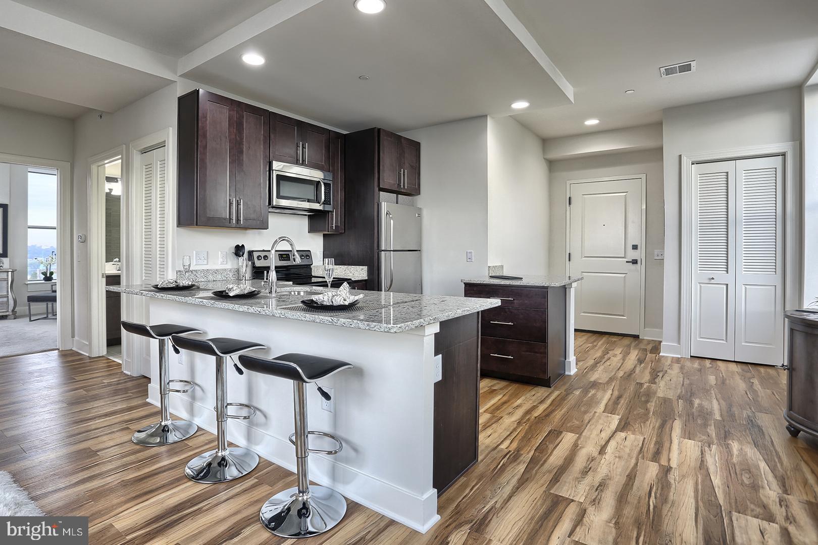 LUX - Residential Lease