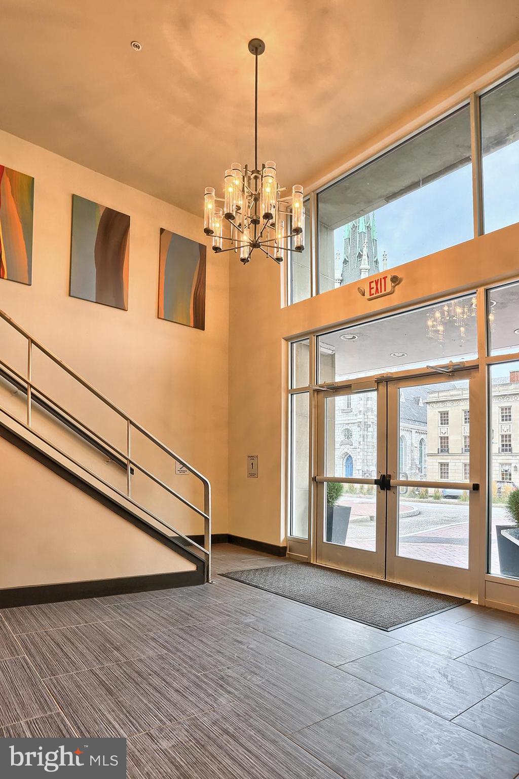 LUX - Residential Lease