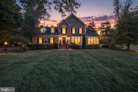 Photo of 4280 Lawnvale Drive, GAINESVILLE, VA 20155 (MLS # VAPW2129000)