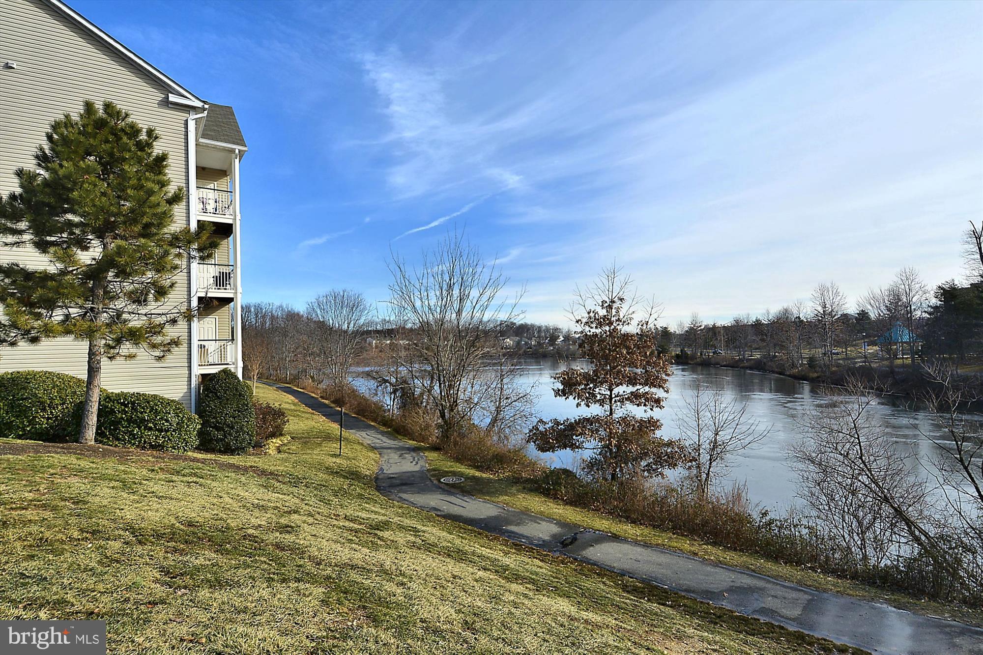 CHANCERY OF KINGSTOWNE - Residential Lease