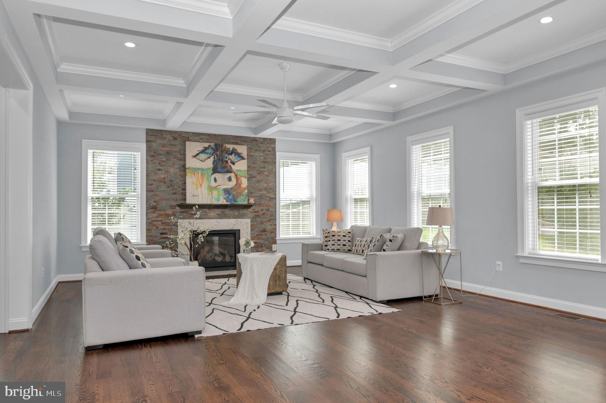 PIMMIT HILLS - Residential