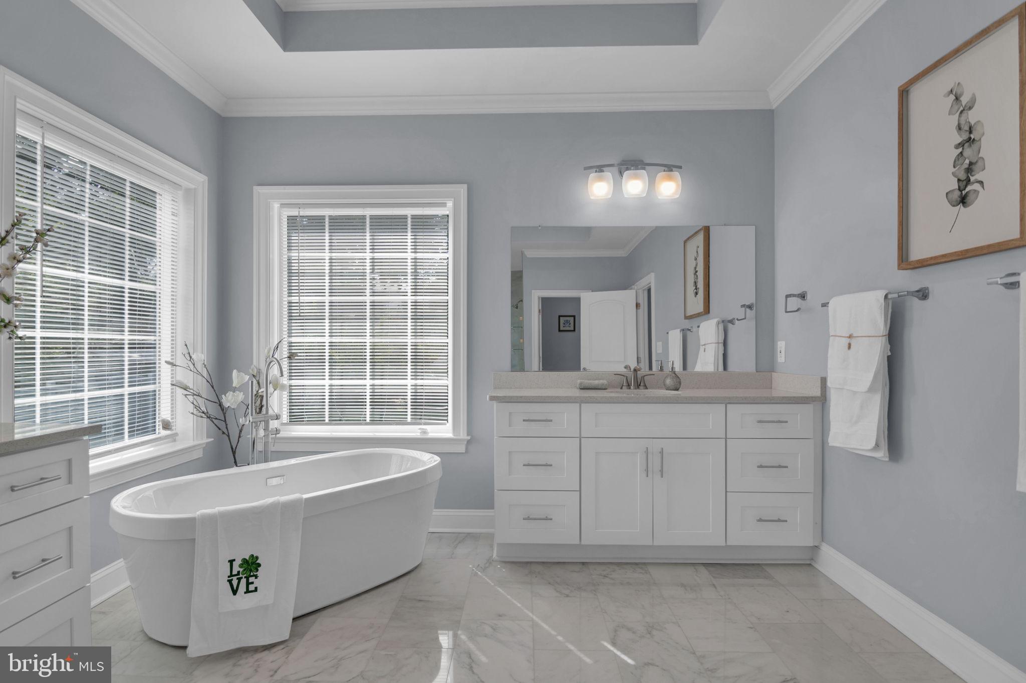 PIMMIT HILLS - Residential