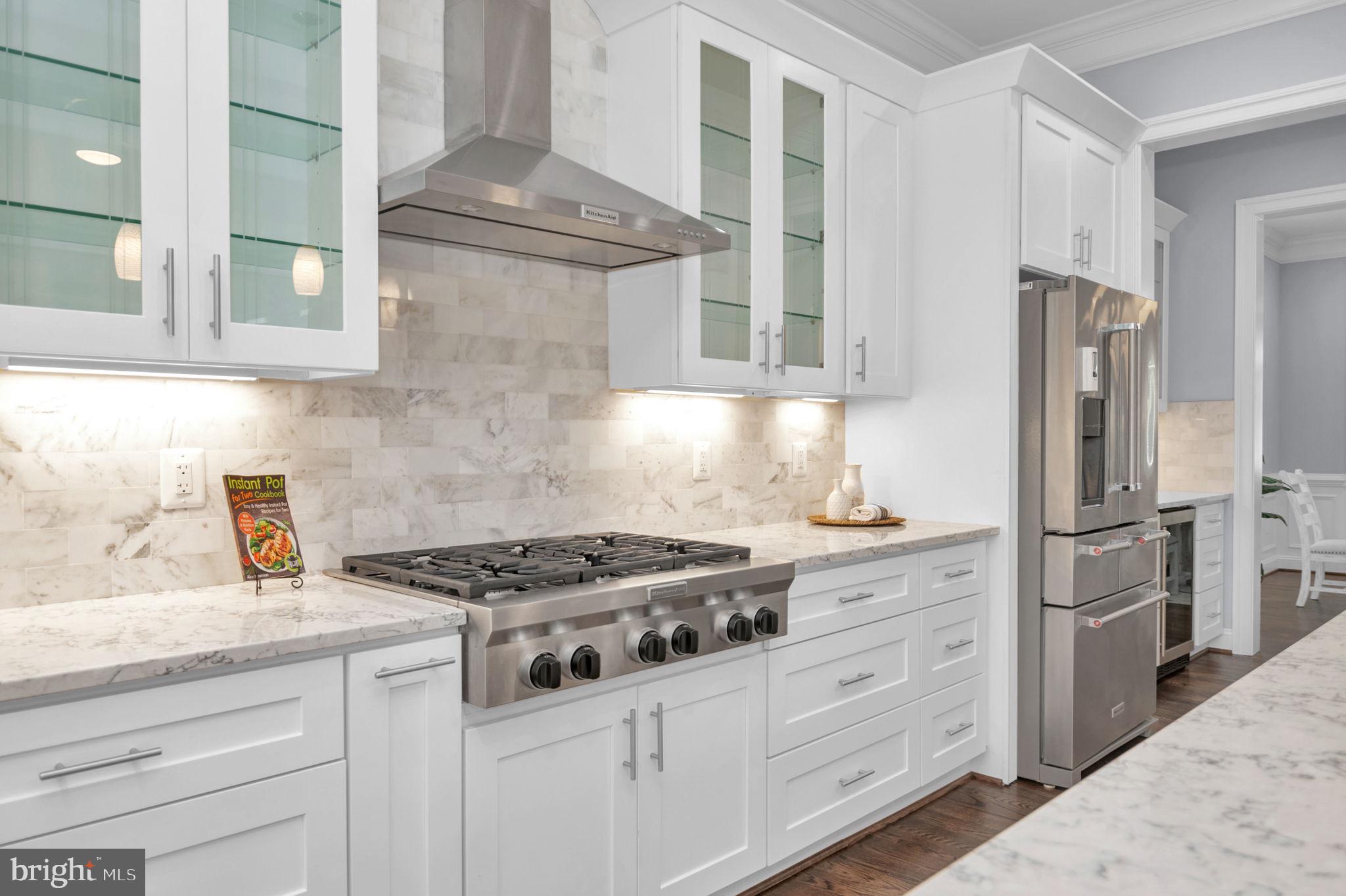 PIMMIT HILLS - Residential