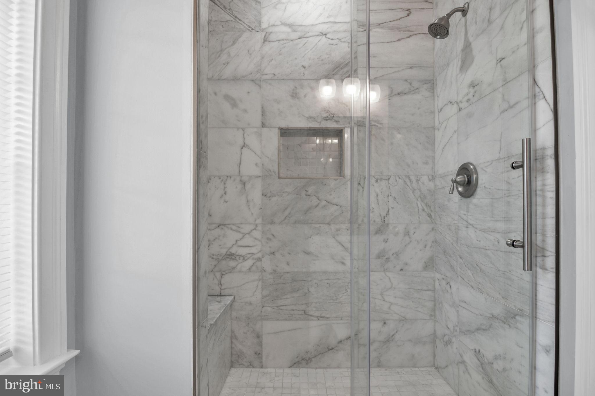 PIMMIT HILLS - Residential