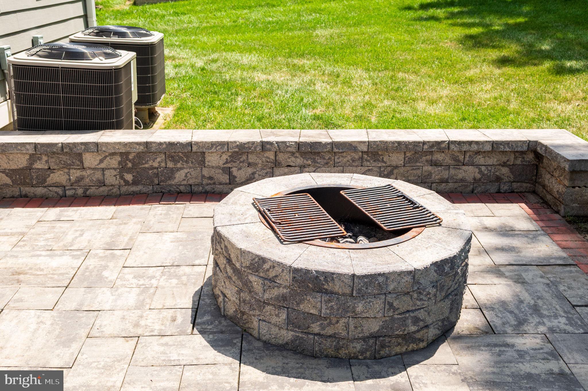 PIMMIT HILLS - Residential