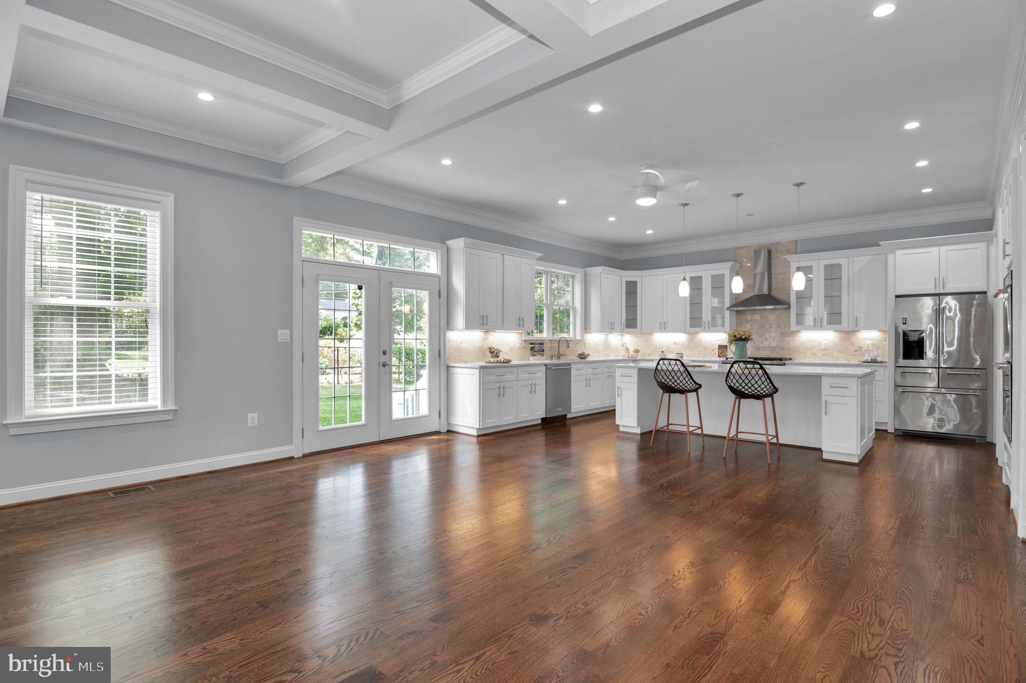 PIMMIT HILLS - Residential