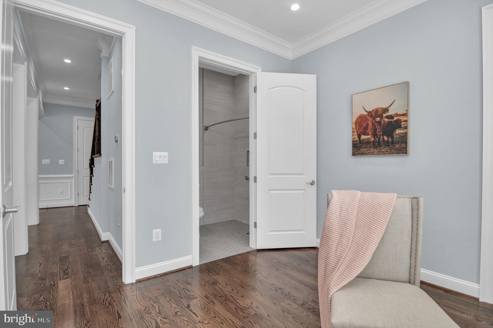 PIMMIT HILLS - Residential