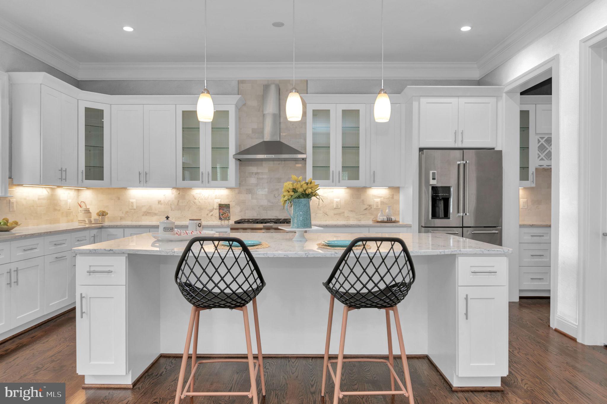 PIMMIT HILLS - Residential