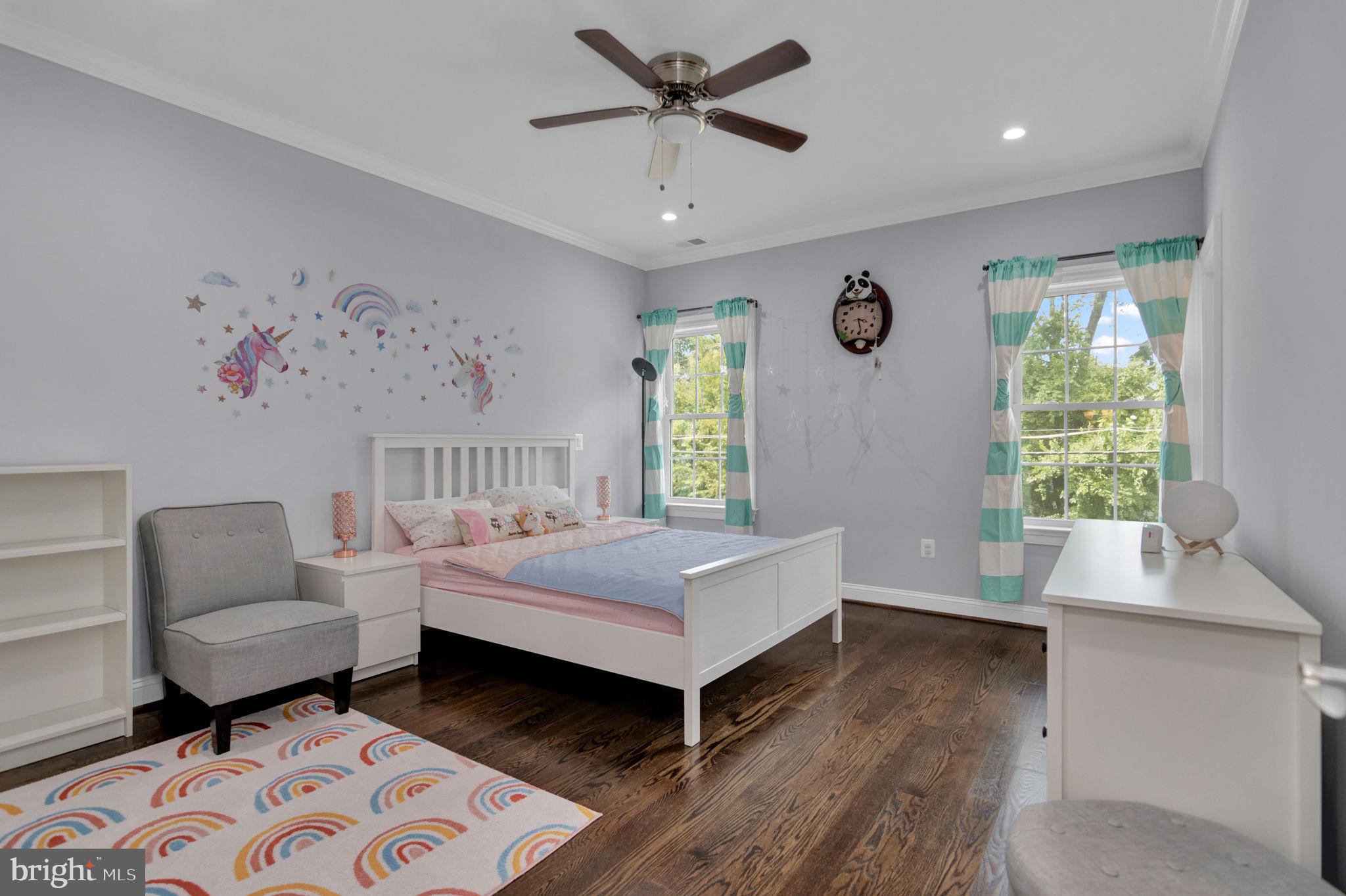 PIMMIT HILLS - Residential