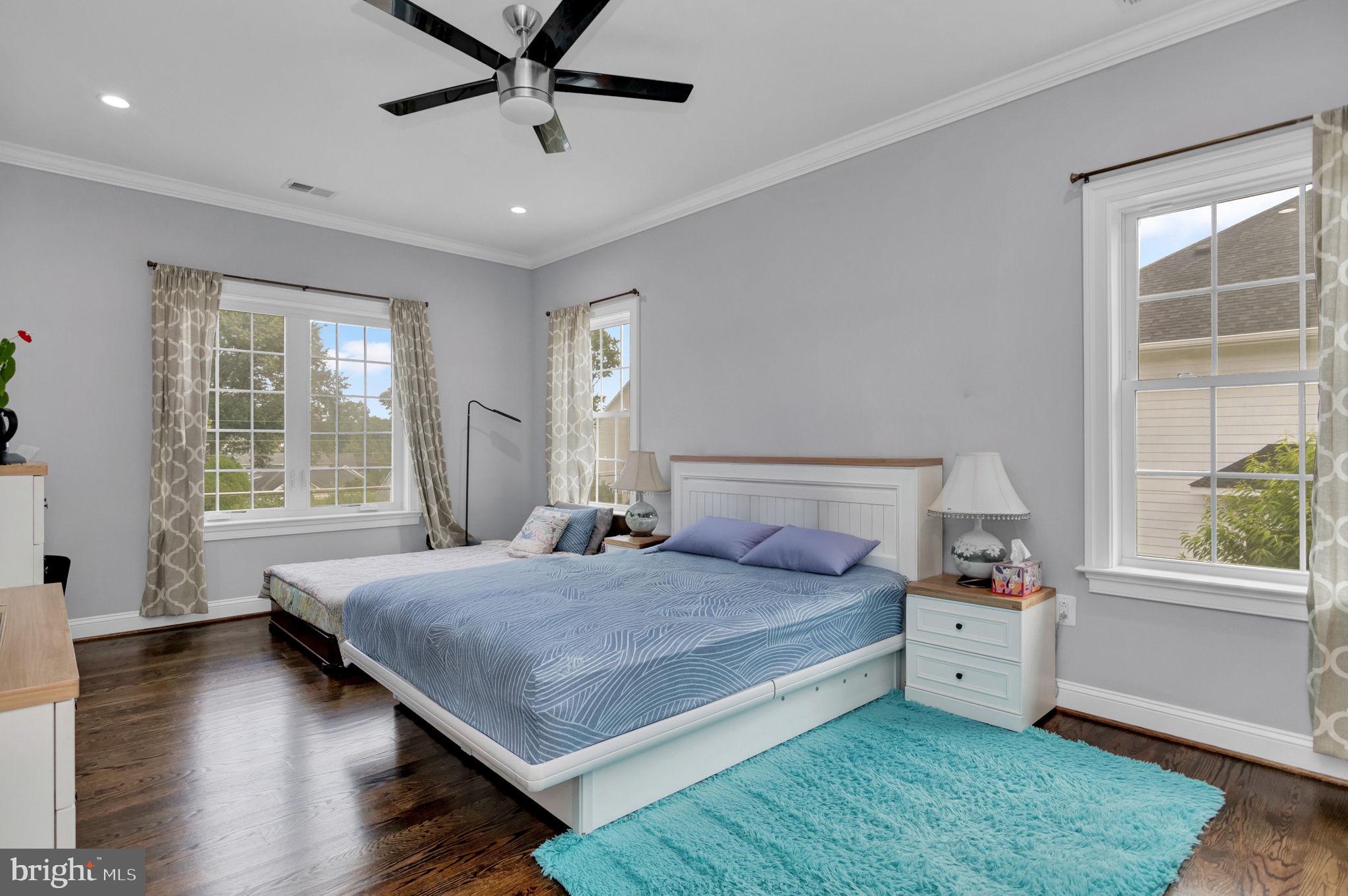 PIMMIT HILLS - Residential