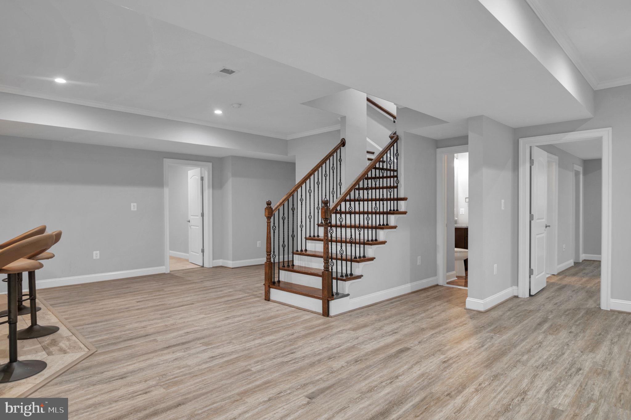 PIMMIT HILLS - Residential