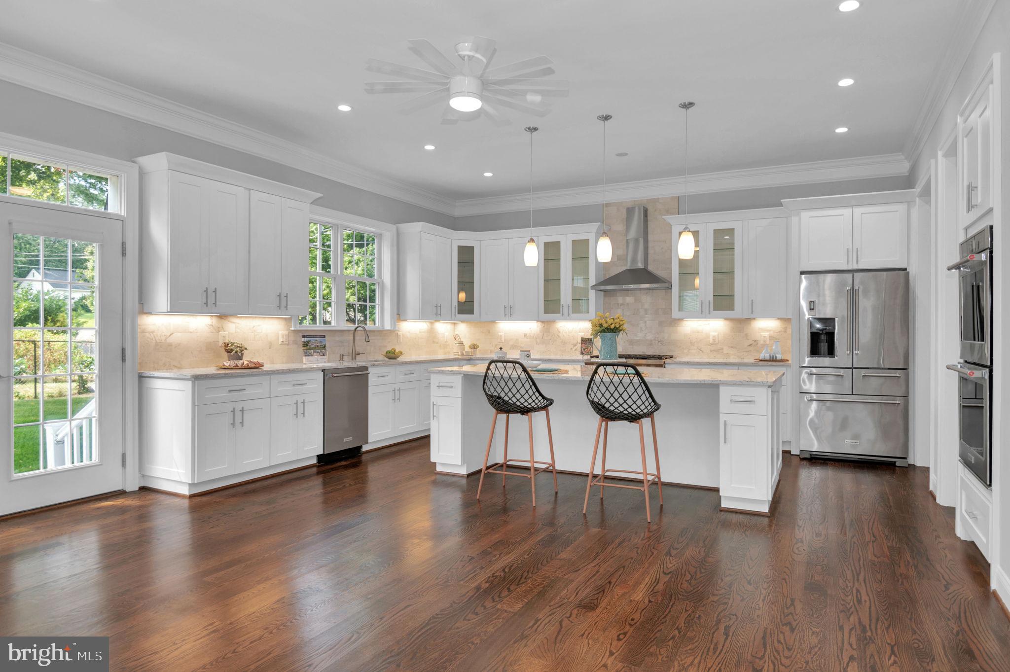 PIMMIT HILLS - Residential