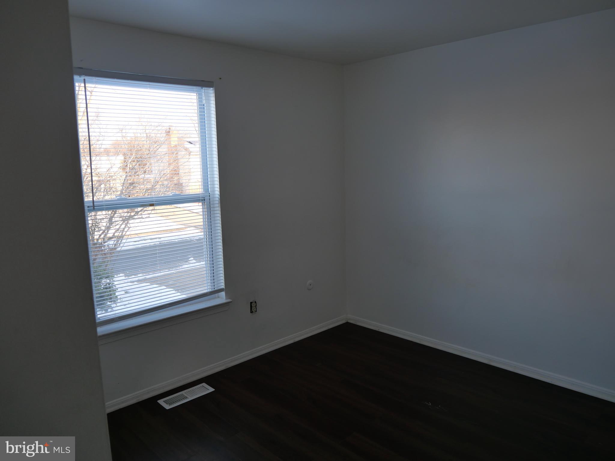 ST CHARLES BANNISTER - Residential