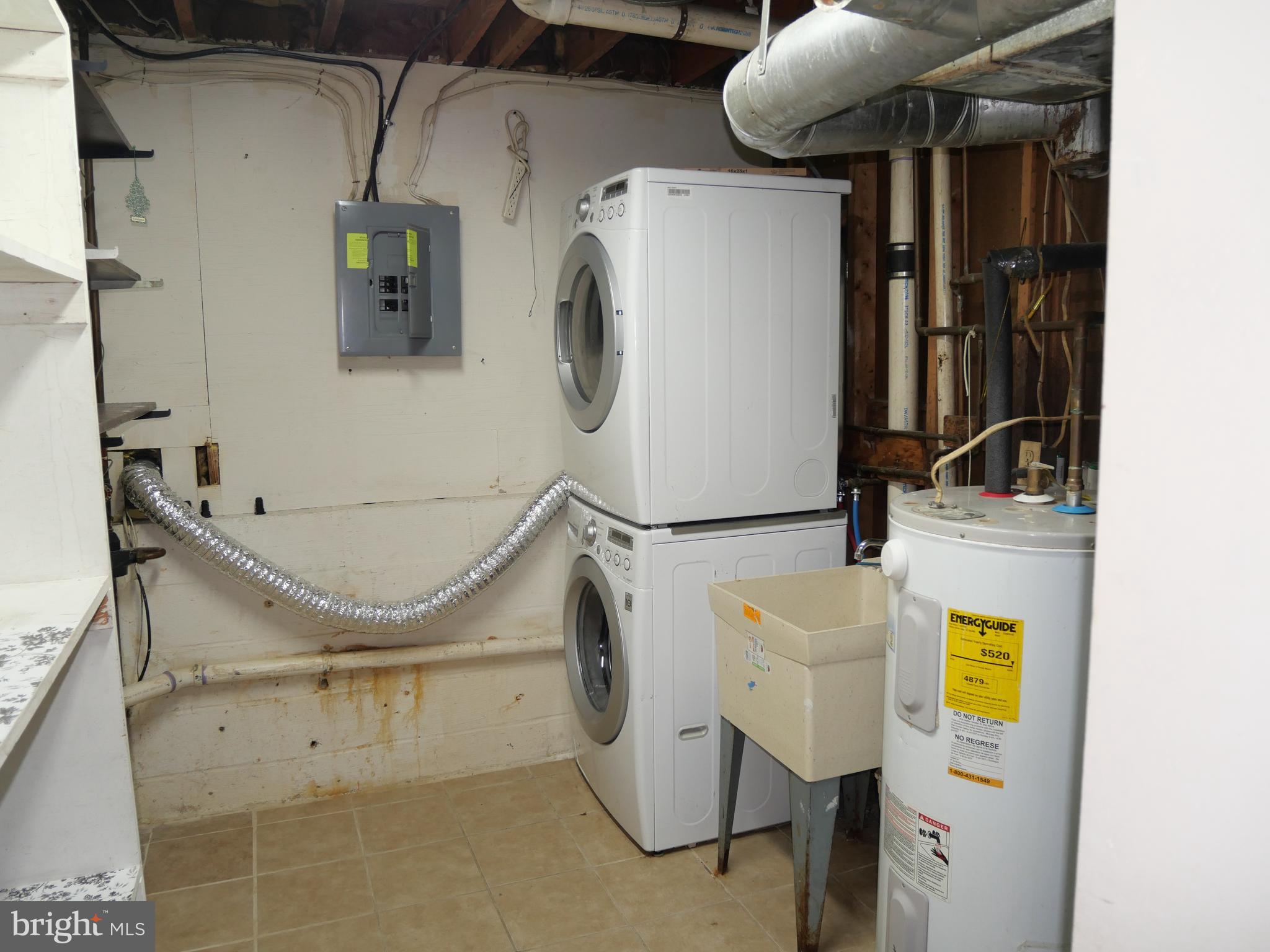 ST CHARLES BANNISTER - Residential