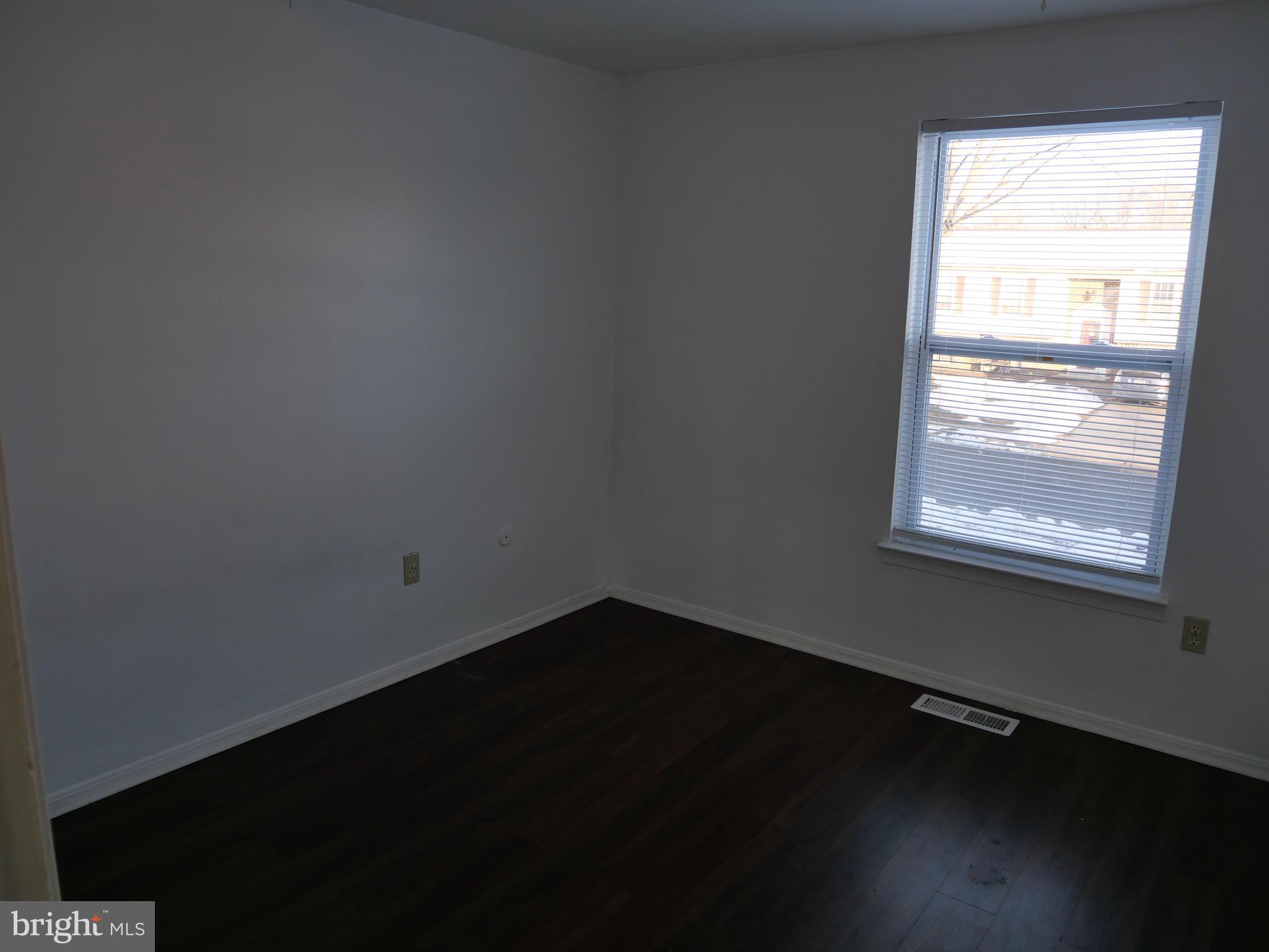 ST CHARLES BANNISTER - Residential