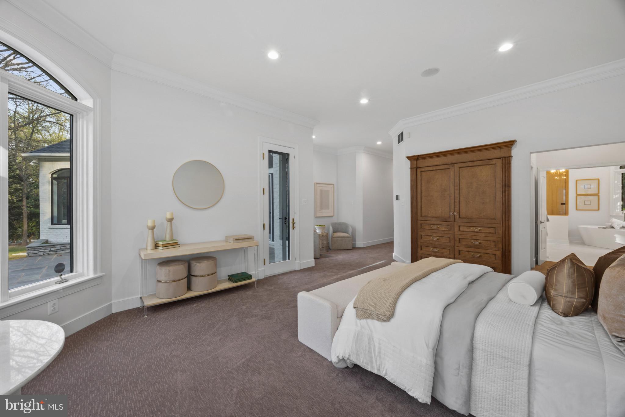 HUNTINGTON - Residential