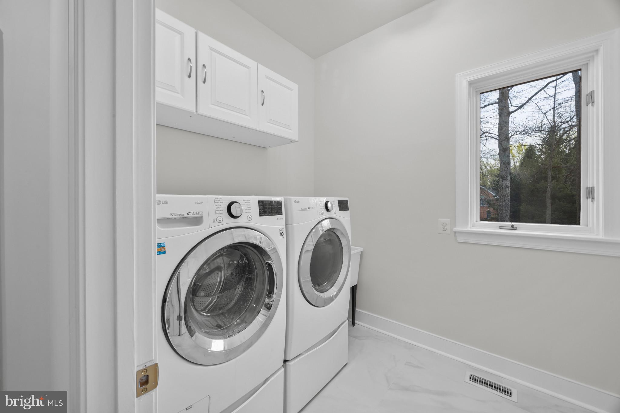 HUNTINGTON - Residential