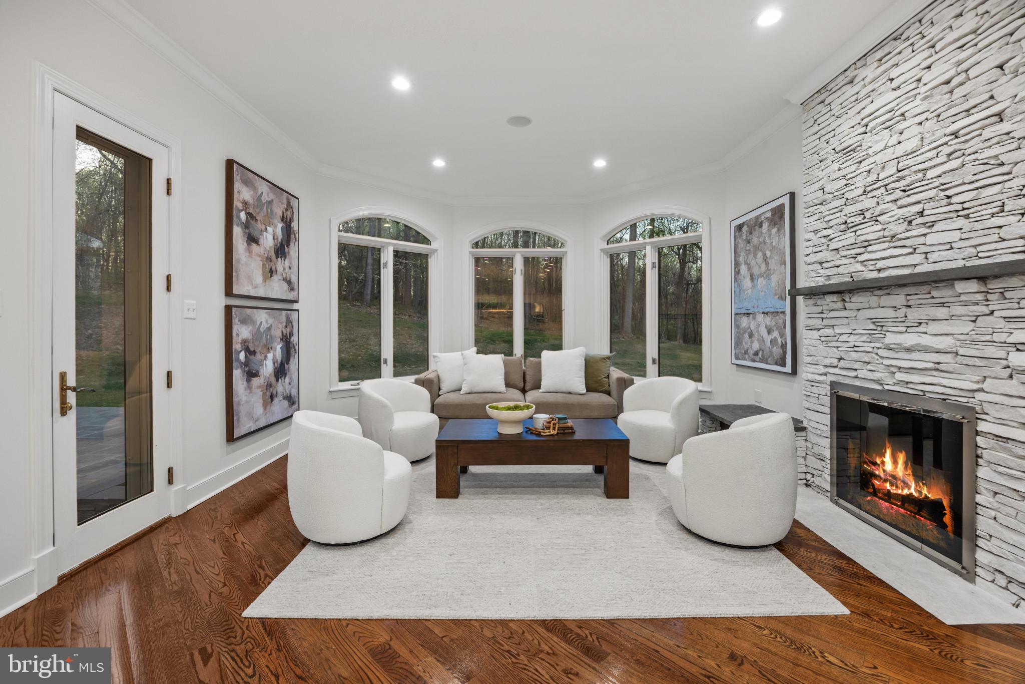 HUNTINGTON - Residential