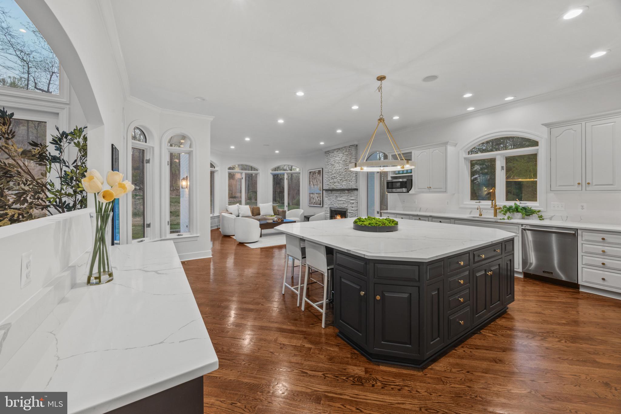 HUNTINGTON - Residential