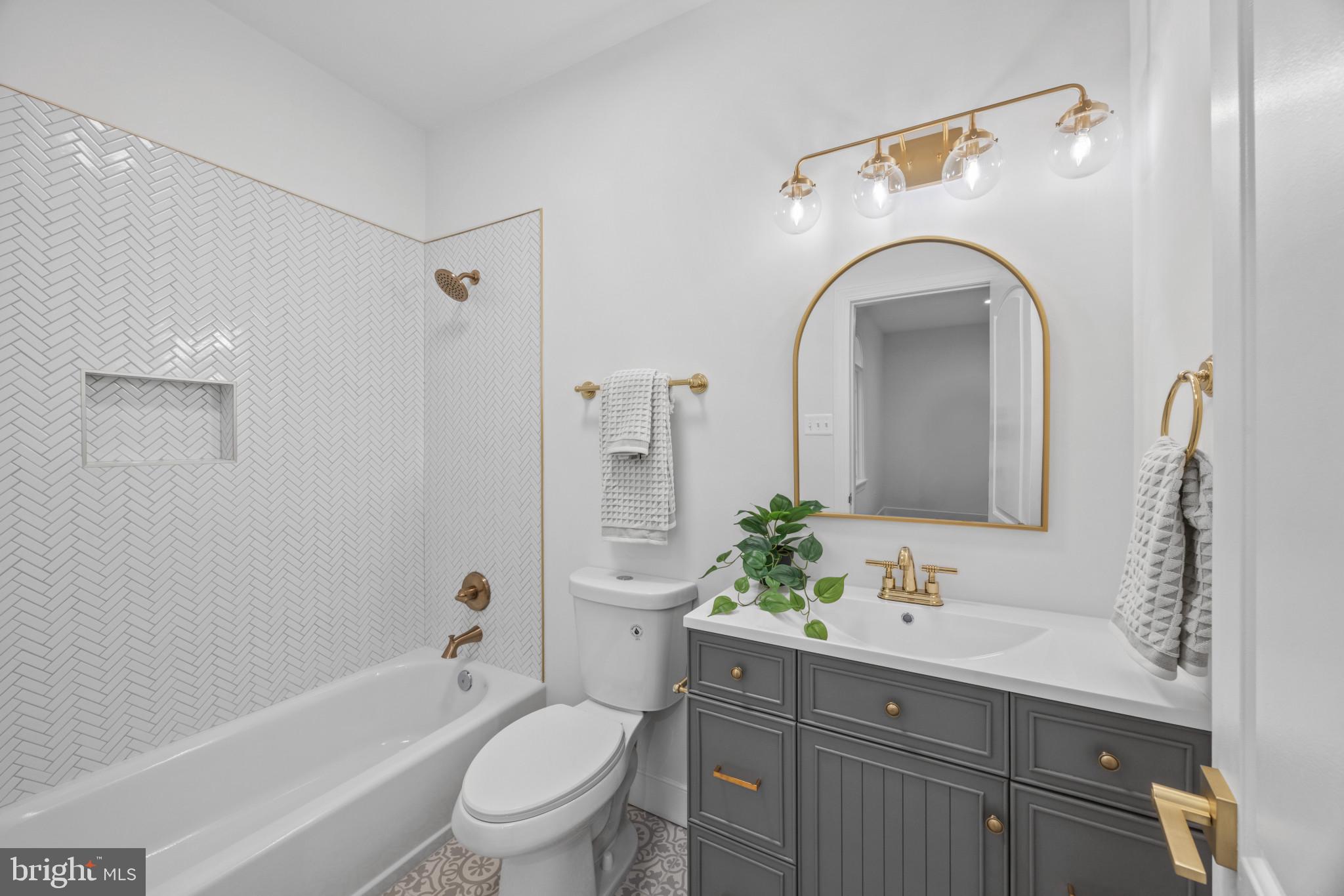 HUNTINGTON - Residential