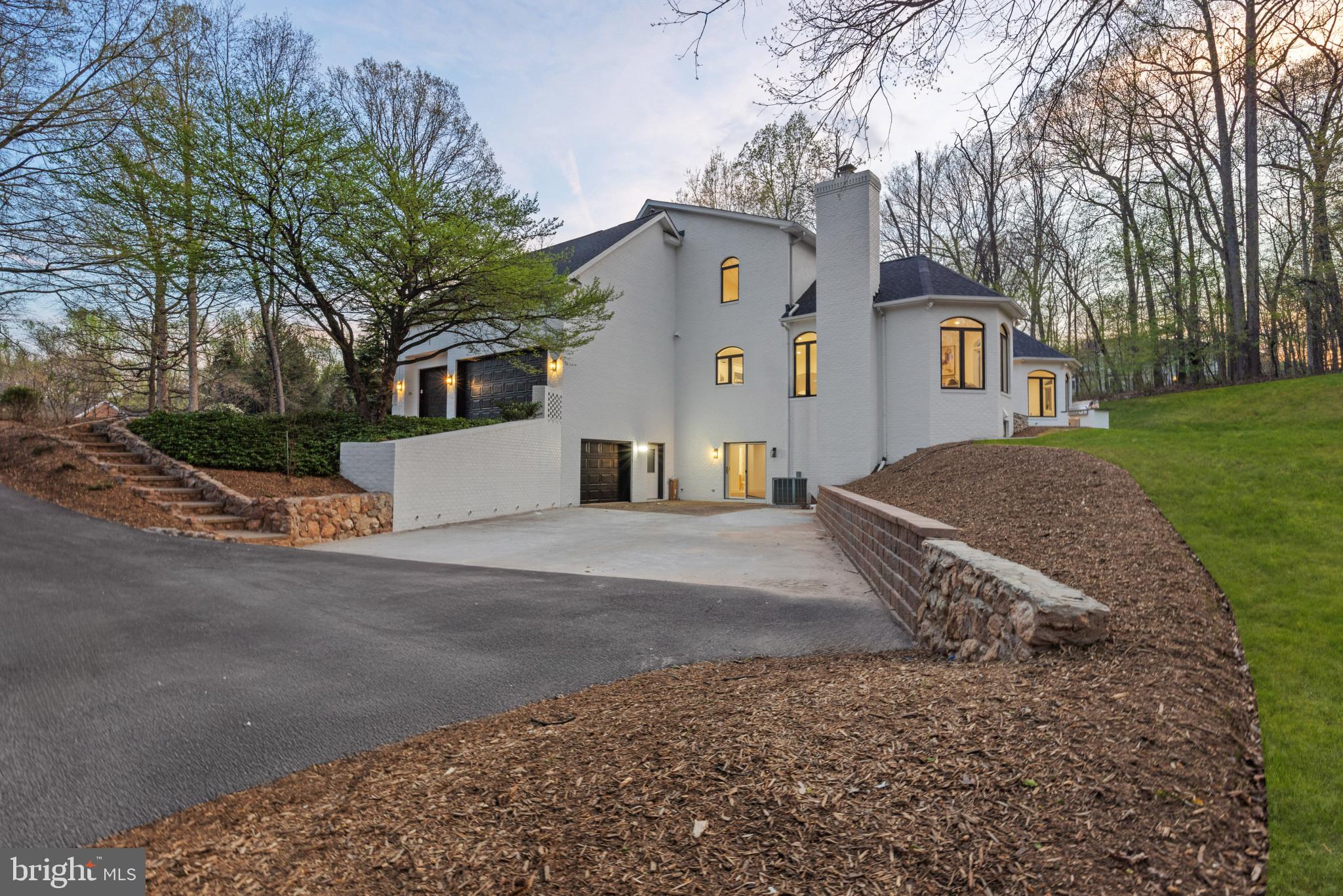 HUNTINGTON - Residential