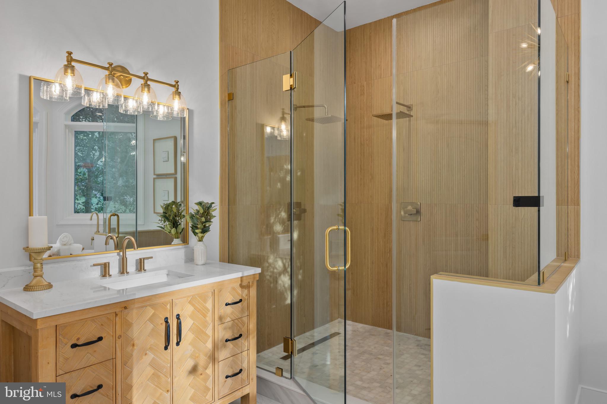 HUNTINGTON - Residential