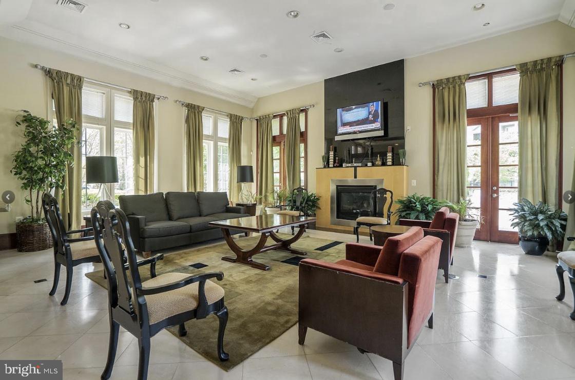 STONEGATE AT FAIRCREST - Residential